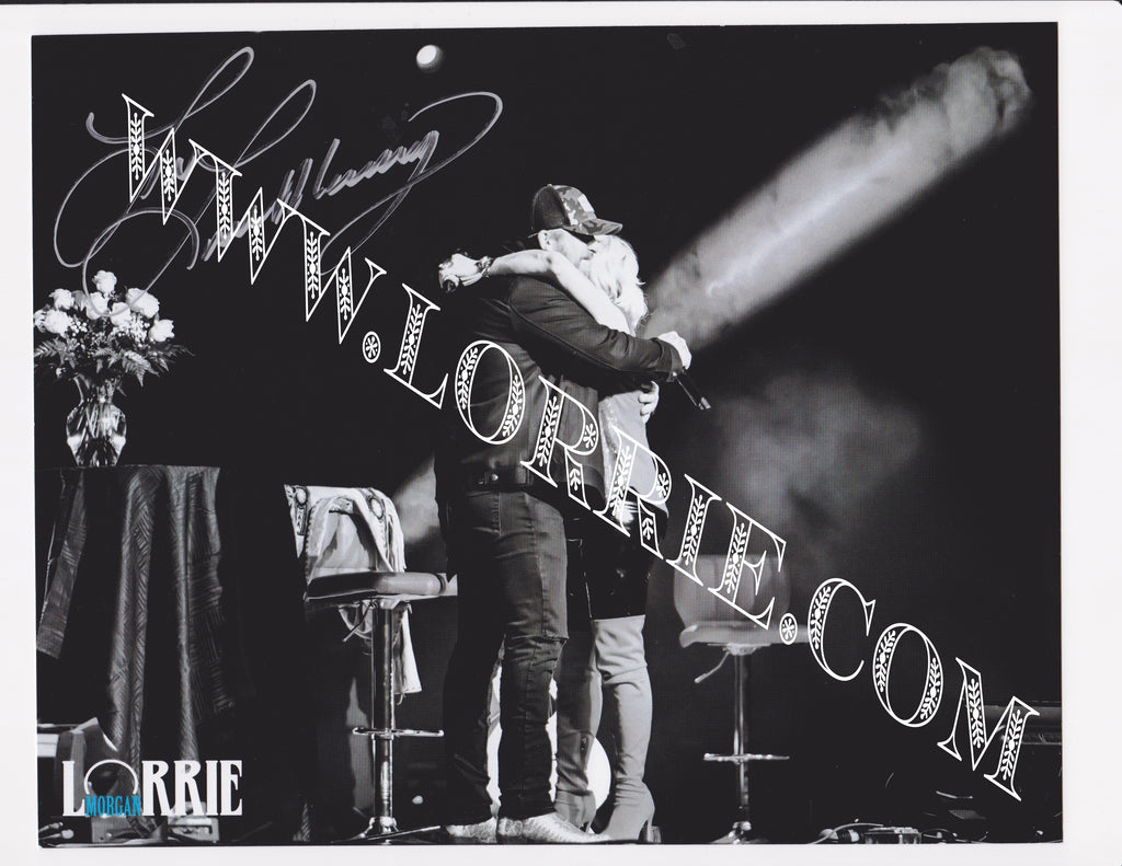 Autographed_Lorrie Morgan 8x10 Picture_Hugging
